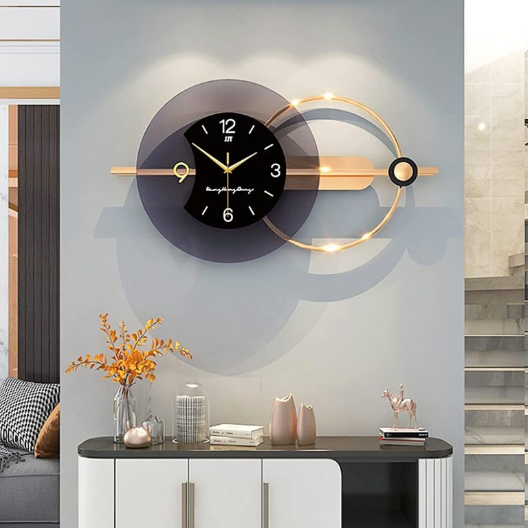Cette horloge murale XXL qui transforme votre salon en un espace moderne et apaisant 🕰️✨